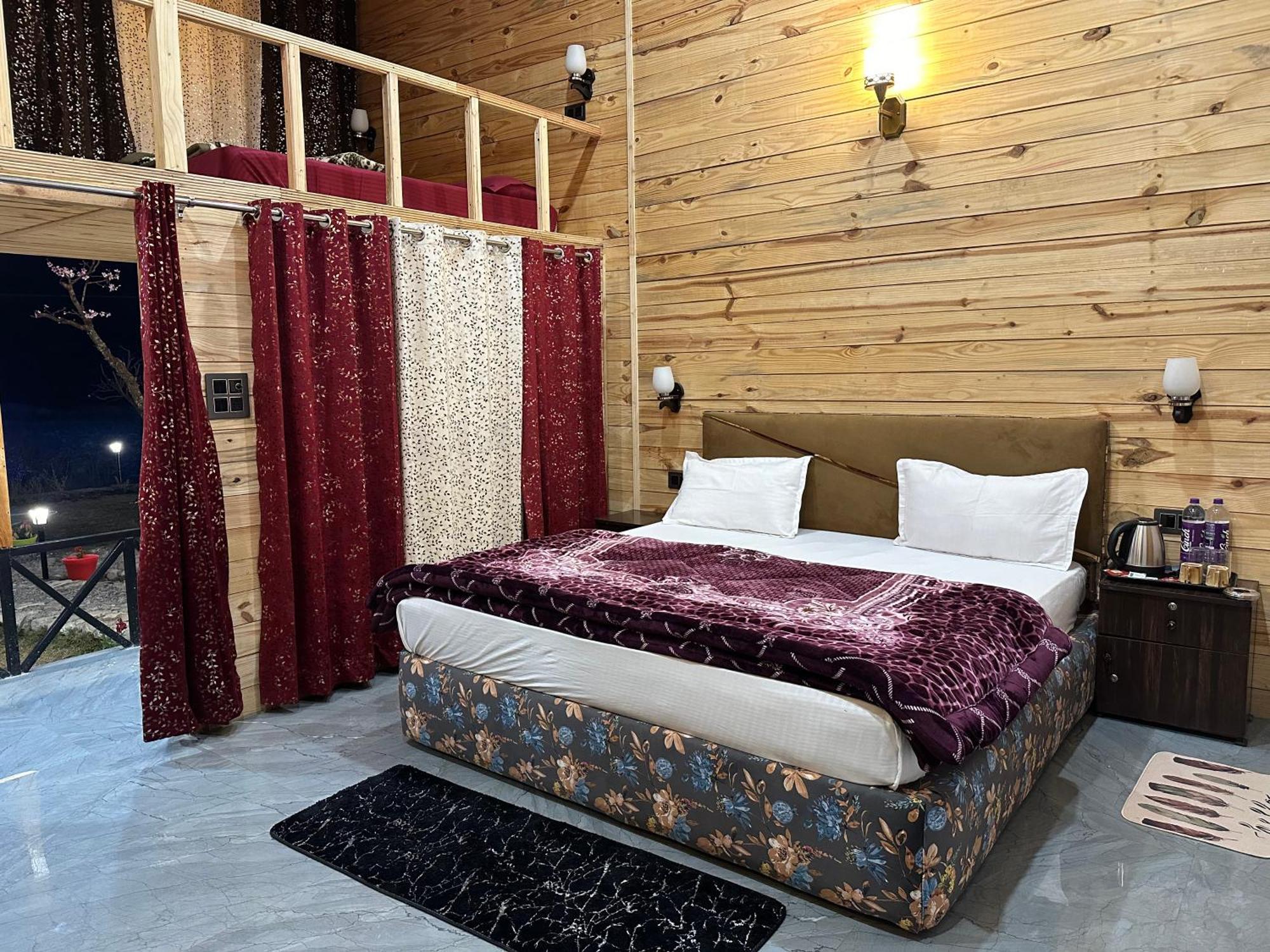 Cabana Riverside Resort - Kainchi Dham Nainital Exteriör bild